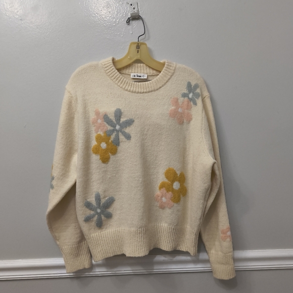 In Loom Sweaters - In Loom Long Sleeve Floral  Graphic Patterned Knit Beige/Cream Sweater Small